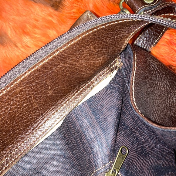 Matias Brown Genuine Leather Briefcase - Picture 5 of 6